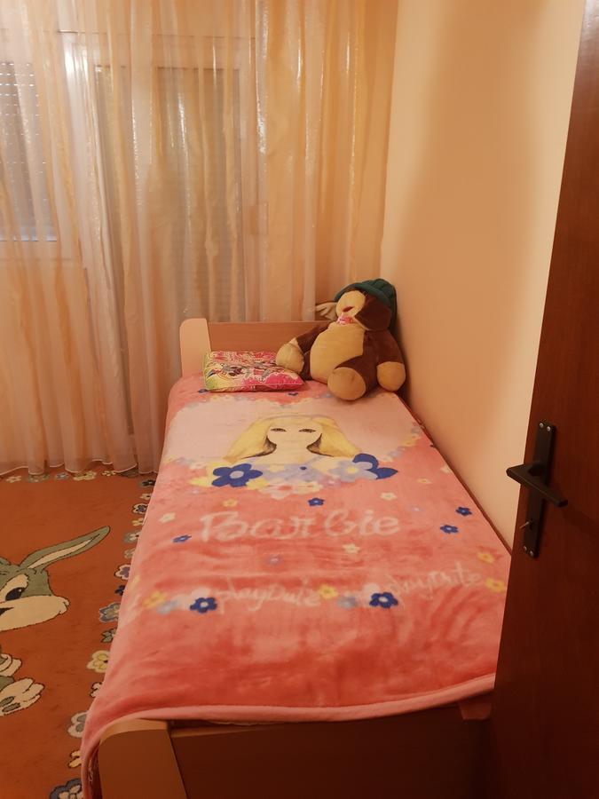 Holiday Home Celuga Bar Luaran gambar